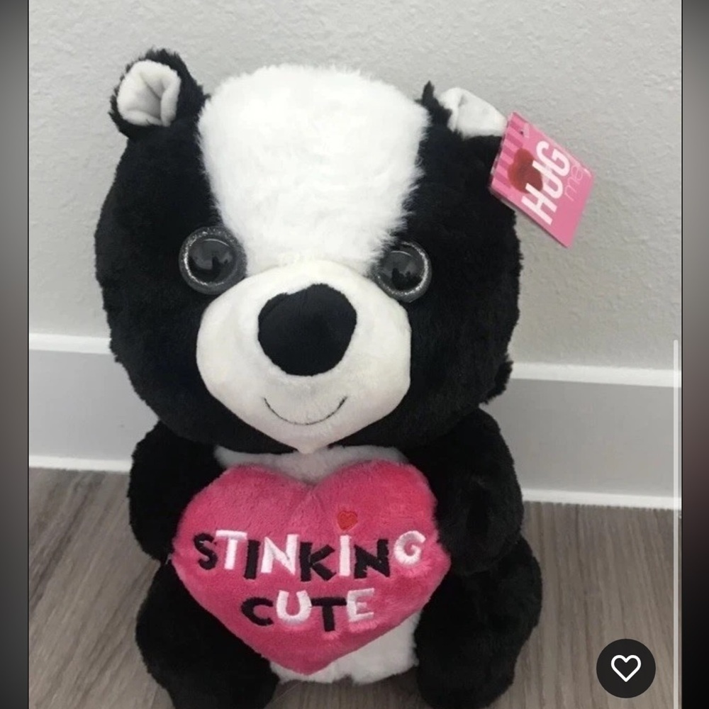 Kellytoy Skunk Plush Stinking Cute Pink Heart Valentine 14" Stuffed Animal NWT